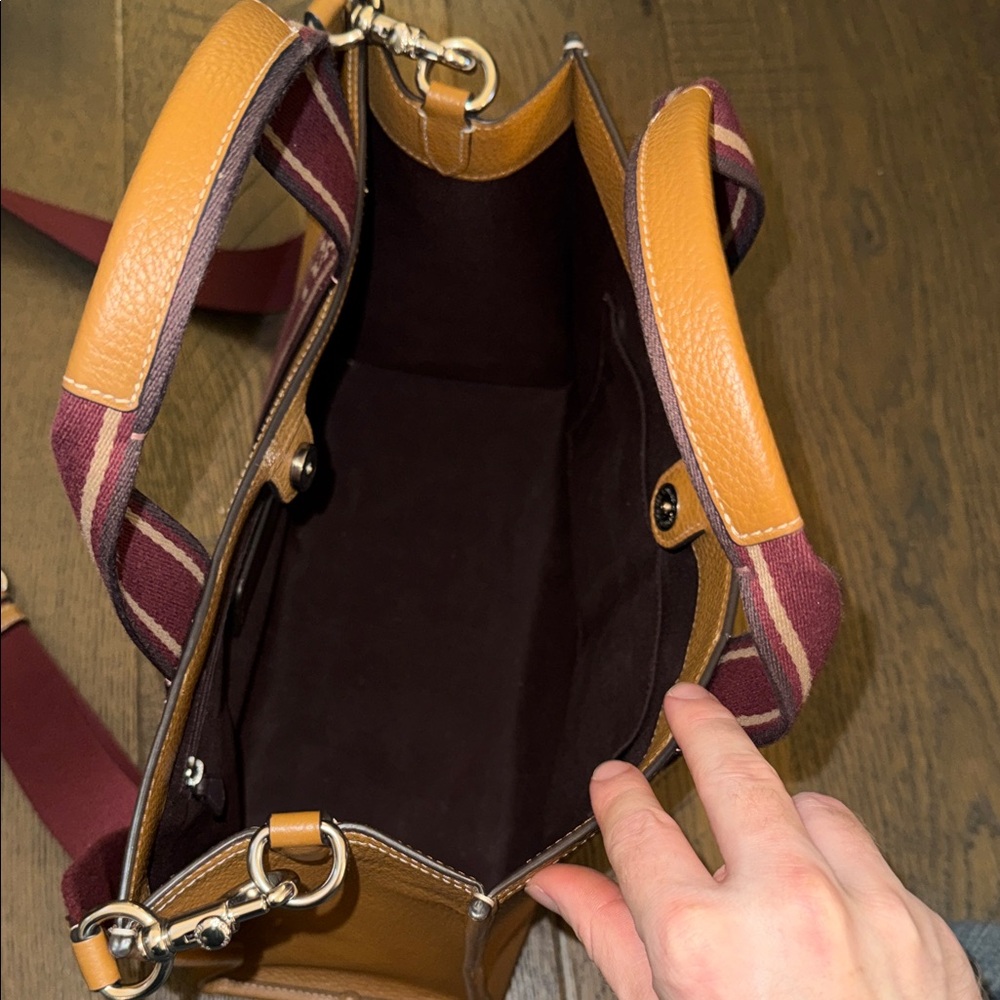 Coach Smith Leather Tote Bag with Burgundy Strap - Picture 8 of 9